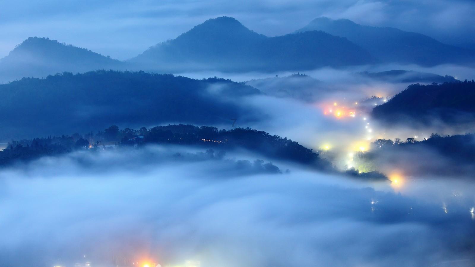 逃出白海豹洞